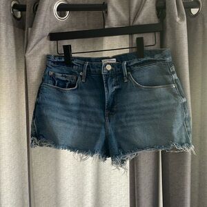 Women’s Good American size 6 cut off denim shorts
